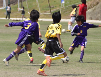 「日田ライオンズクラブ杯少年サッカー大会」を行っていた