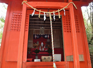 萩尾稲荷神社の奥の院