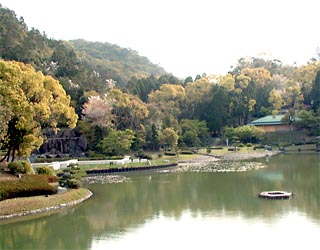 遠見山にある「うしぶか公園」の日本庭園