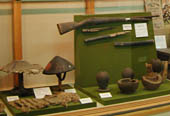 田原坂公園の田原坂資料館には当時の武器などの展示がある