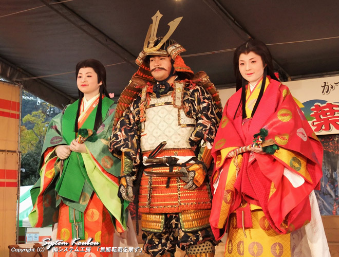 左から　鶴富姫、那須大八郎、観光しいば