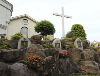 紐差教会の裏にある「十字架山」
