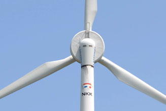 オランダのラガウエイ社製の風力発電機。風力発電設備工事はＮＫＫ（日本鋼管株式会社）のようだ