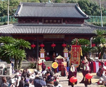 長崎ランタンフェスティバルの中で行われる媽祖（まそ）行列の出発地になる興福寺