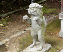 祓戸神社の狛犬（左）
