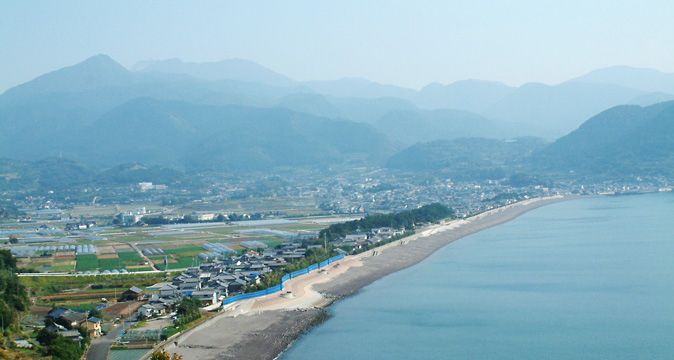 日本自然百選、白砂青松百選に選ばれた千々石海岸と雲仙市千々石町