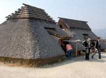 吉野ヶ里歴史公園の竪穴式住居