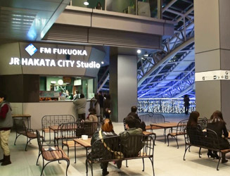 FM福岡JR HAKATA CITY Studio