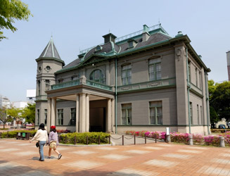 旧福岡県公会堂貴賓館（明治４３年完成）