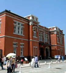 明治４５年（1912）に建てられた煉瓦造りの旧門司税関