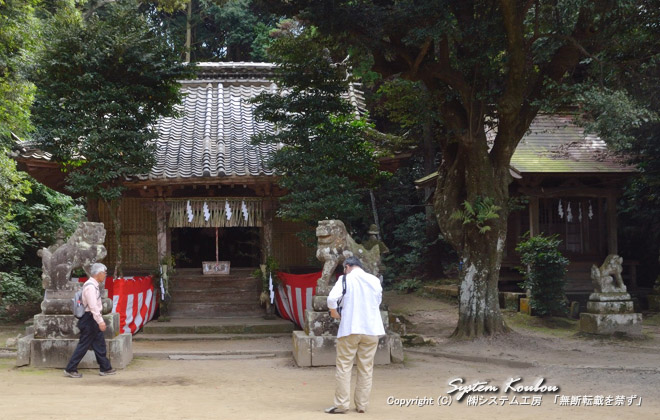 高良御子神社（こうらみこじんじゃ）は坂本神社または王子宮とも言うようだ