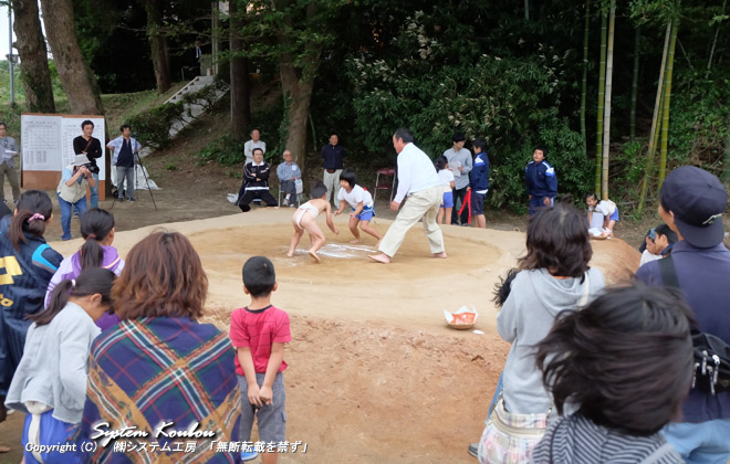 毎年１０月５日の例祭の日の直近の日曜日に相撲大会が行われる