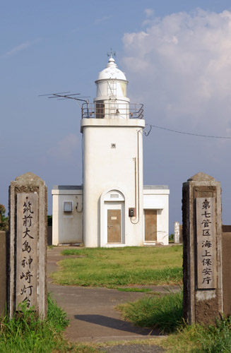 大正１５年にできた大島灯台