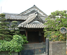 緒方家住宅は天保(1830〜1844)頃の建築